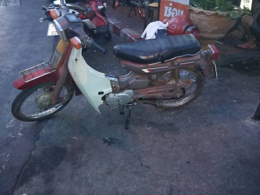 ขายยามาฮ่าy80มีทะเบียนชุดโอนภาษีขาด2ปีสนใจติดต่อสรกฤช098-5651219