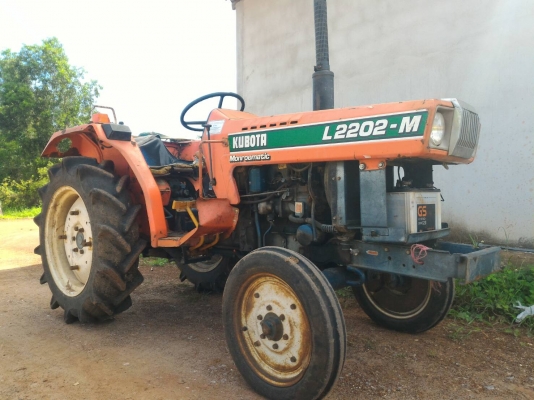 ขายรถไถ KUBOTA L2202เพลาเดียว เครื่องดี ไฮดรอลิคดี เกียร์ดี ราคา 38,000 DC Tractor Rayong 0818618678,0899347475 id line=0818618678 id line=0899347475