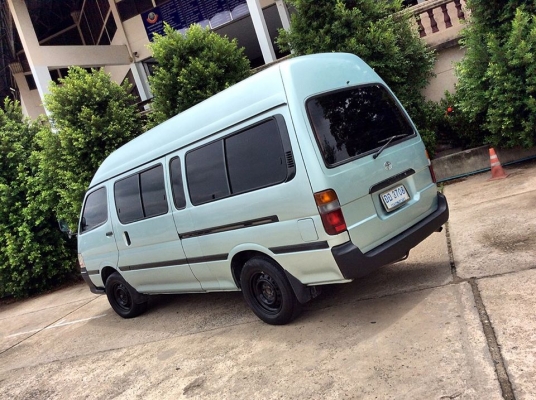 TOYOTA HIACE 3.0 GL 2004