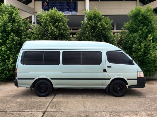 TOYOTA HIACE 3.0 GL 2004