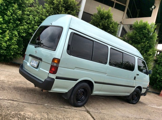 TOYOTA HIACE 3.0 GL 2004