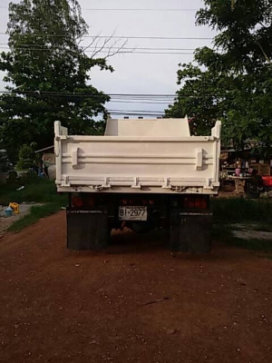 ฝากขายรถ6ล้อดั้มเมกก้า 175 แรงสภาพพร้อมใช้ ขอบคุณครับ