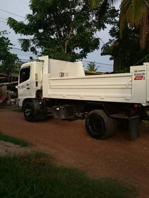 ฝากขายรถ6ล้อดั้มเมกก้า 175 แรงสภาพพร้อมใช้ ขอบคุณครับ