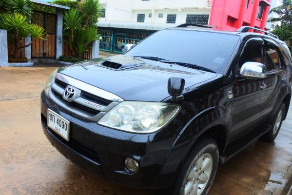 toyota fortuner 2005 3.0 โฟวิล