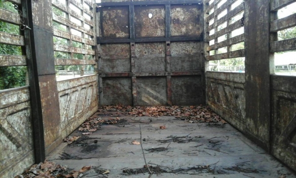 10 ล้อเพลาเดียว 195 แรง HINO KT925 วางเครื่อง HO7D รถสภาพดี พร้อมใช้ เล่มพร้อม