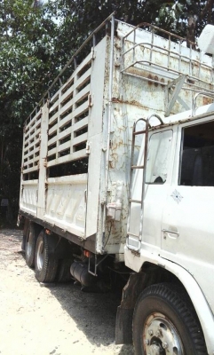 10 ล้อเพลาเดียว 195 แรง HINO KT925 วางเครื่อง HO7D รถสภาพดี พร้อมใช้ เล่มพร้อม