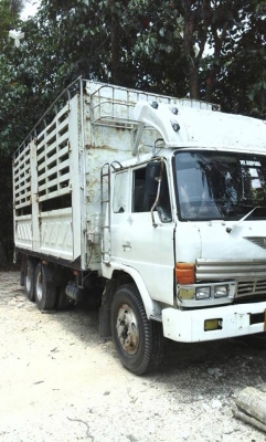 10 ล้อเพลาเดียว 195 แรง HINO KT925 วางเครื่อง HO7D รถสภาพดี พร้อมใช้ เล่มพร้อม