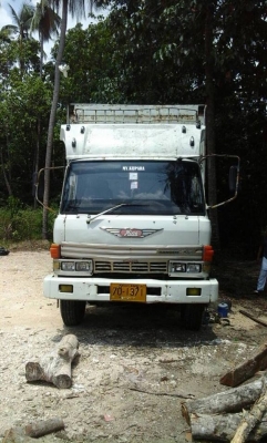 10 ล้อเพลาเดียว 195 แรง HINO KT925 วางเครื่อง HO7D รถสภาพดี พร้อมใช้ เล่มพร้อม