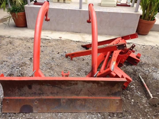 ชุดใบมีดดันดิน ตราช้าง สำหรับ คูโบต้า B21 B 24