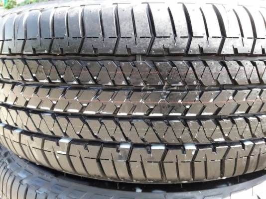 ล้อ Isuzu blue power ขอบ 18 พร้อมยางปี 16 ชุดล่ะ 25,000