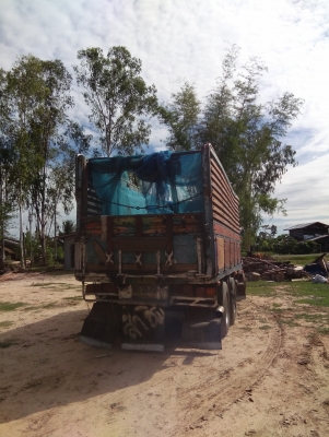 ขาย10ล้อ195ดั็มเกษตร.สภาพสวย