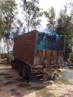 ขาย10ล้อ195ดั็มเกษตร.สภาพสวย