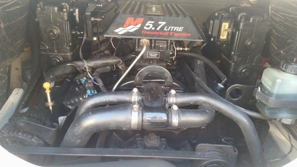 เรือเร็ว speedboat