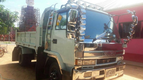 ายรถ6ล้อ ดั้มร็อกกี้ 195แรง พ.พาวเวอร์ เบรกจิฟฟี่ ภายในสวย แอร์เย็น เอกสารถูกต้อง เล่มทะเบียนพร้อมโอน ราคา695,000 สนใจโทร 090-8588220คุณนะ 093-3258446คุณบิว หรือเข้าดูสินค้าอื่นๆได้ที่ www.narong2truck.com หรือ www.truck.in.th/498 หรือเพจFacebook ณรงค์ ซื ายรถ6ล้อ ดั้มร็อกกี้ 195แรง พ.พาวเวอร์ เบรกจิฟฟี่ ภายในสวย แอร์เย็น เอกสารถูกต้อง เล่มทะเบียนพร้อมโอน ราคา695,000 สนใจโทร 090-8588220คุณนะ 093-3258446คุณบิว หรือเข้าดูสินค้าอื่นๆได้ที่ www.narong2truck.com หรือ www.truck.in.th/498 หรือเพจFacebook ณรงค์ ซื