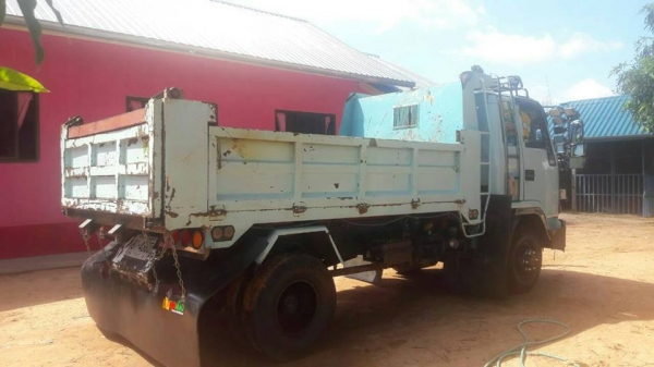 ายรถ6ล้อ ดั้มร็อกกี้ 195แรง พ.พาวเวอร์ เบรกจิฟฟี่ ภายในสวย แอร์เย็น เอกสารถูกต้อง เล่มทะเบียนพร้อมโอน ราคา695,000 สนใจโทร 090-8588220คุณนะ 093-3258446คุณบิว หรือเข้าดูสินค้าอื่นๆได้ที่ www.narong2truck.com หรือ www.truck.in.th/498 หรือเพจFacebook ณรงค์ ซื ายรถ6ล้อ ดั้มร็อกกี้ 195แรง พ.พาวเวอร์ เบรกจิฟฟี่ ภายในสวย แอร์เย็น เอกสารถูกต้อง เล่มทะเบียนพร้อมโอน ราคา695,000 สนใจโทร 090-8588220คุณนะ 093-3258446คุณบิว หรือเข้าดูสินค้าอื่นๆได้ที่ www.narong2truck.com หรือ www.truck.in.th/498 หรือเพจFacebook ณรงค์ ซื