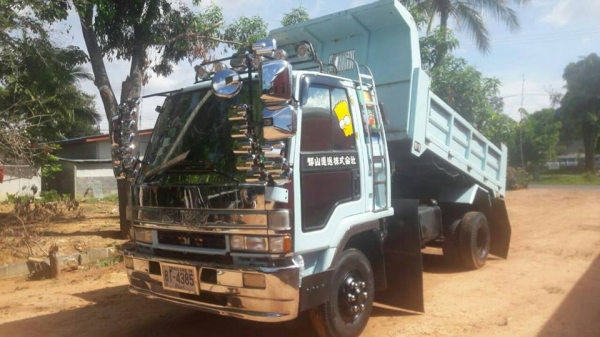 ายรถ6ล้อ ดั้มร็อกกี้ 195แรง พ.พาวเวอร์ เบรกจิฟฟี่ ภายในสวย แอร์เย็น เอกสารถูกต้อง เล่มทะเบียนพร้อมโอน ราคา695,000 สนใจโทร 090-8588220คุณนะ 093-3258446คุณบิว หรือเข้าดูสินค้าอื่นๆได้ที่ www.narong2truck.com หรือ www.truck.in.th/498 หรือเพจFacebook ณรงค์ ซื ายรถ6ล้อ ดั้มร็อกกี้ 195แรง พ.พาวเวอร์ เบรกจิฟฟี่ ภายในสวย แอร์เย็น เอกสารถูกต้อง เล่มทะเบียนพร้อมโอน ราคา695,000 สนใจโทร 090-8588220คุณนะ 093-3258446คุณบิว หรือเข้าดูสินค้าอื่นๆได้ที่ www.narong2truck.com หรือ www.truck.in.th/498 หรือเพจFacebook ณรงค์ ซื