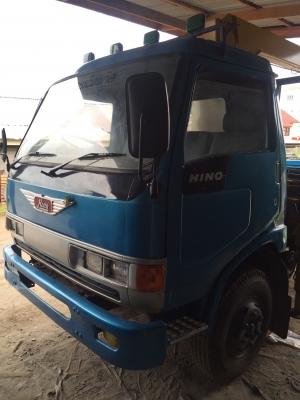 FC 117  แรง ติดเครน 3 ตัน  กระบะต่อใหม่  รถพร้อมใช้ เอกสารพร้อมโอน  ราคา  365,000  บาท