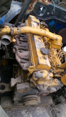 ขายเครื่องรถแมคโค PC-200-5  6-D 95-L และเครื่องPC-120-5  4-D 95   สภาพสวยรับประกันเสื้อสูบ ไม่มีรอยเย็บ