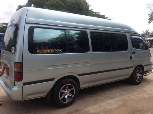 ขายรถตู้หลังคาสูง เครื่อง3000 ปี45 แต่งVIP รถสวยสภาพดีมาก เอกสารถูกต้อง เล่มทะเบียนพร้อมโอน ราคา240,000 สนใจโทร 090-8588220คุณนะ 093-3258446คุณบิว หรือเข้าดูสินค้าอื่นๆได้ที่ www.narong2truck.com หรือ www.truck.in.th/498 หรือเพจFacebook ณรงค์ ซื้อขายรถมือ