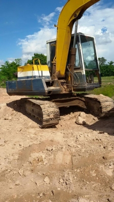 ขายรถขุด แบคโค PC60-5 เครื่องเดิม ปั้มเดิม ช่วงล่างดี เอวแน่น ทำงานเร็ว ไม่โหลด เอกสารใบซื้อขาย ราคา350,000 สนใจโทร 090-8588220คุณนะ 093-3258446คุณบิว หรือเข้าดูสินค้าอื่นๆได้ที่ www.narong2truck.com หรือ www.truck.in.th/498 หรือเพจFacebook ณรงค์ ซื้อขายร