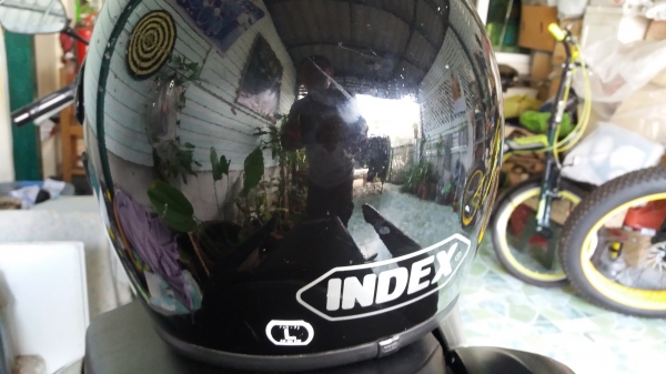 ขายหมวกวิบากสวยๆซักใบครับ