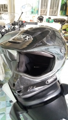 ขายหมวกวิบากสวยๆซักใบครับ