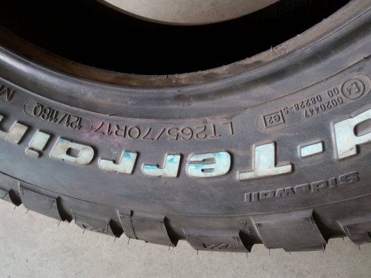 265/70R17 ยางใหม่  BF Goodrich Mud-terrin T/A MADE IN USA. tel.081-4273941 ไอดีไลน์ 0814273941