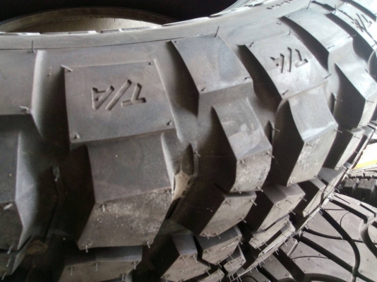 265/70R17 ยางใหม่  BF Goodrich Mud-terrin T/A MADE IN USA. tel.081-4273941 ไอดีไลน์ 0814273941