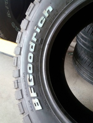 265/70R17 ยางใหม่  BF Goodrich Mud-terrin T/A MADE IN USA. tel.081-4273941 ไอดีไลน์ 0814273941