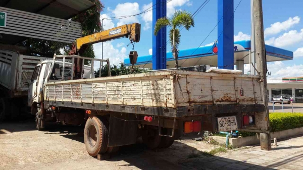 ขายด่วนหกล้อHINO KM779ติดเครน TANADO 3ตันราคาเบาๆตามสภาพโทร0843923995 ขายด่วนหกล้อHINO KM779ติดเครน TANADO 3ตันราคาเบาๆตามสภาพโทร0843923995