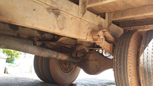 ขายด่วนหกล้อHINO KM779ติดเครน TANADO 3ตันราคาเบาๆตามสภาพโทร0843923995 ขายด่วนหกล้อHINO KM779ติดเครน TANADO 3ตันราคาเบาๆตามสภาพโทร0843923995