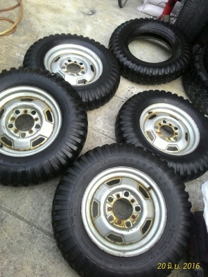 ยางจิ๊ปgoodyear หน้ามน 700-16 หายยาก ใส่กะทะจิ๊ปญี่ปุ่นพร้อมยางในใหม่ 4วง แถมยางอหลั่ย1เส้น