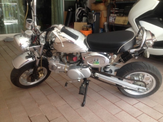 มั้งกี้จีน เเต่งมาจากญี่ปุ่นรถเพิ่งประกอบสภาพตามรูปเครื่องสดๆเเน่นๆครับ มั้งกี้จีน เเต่งมาจากญี่ปุ่นรถเพิ่งประกอบสภาพตามรูปเครื่องสดๆเเน่นๆครับ