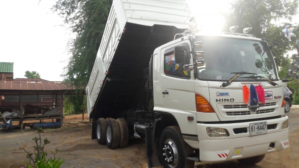 ขาย320ปี49 ขาย320ปี49