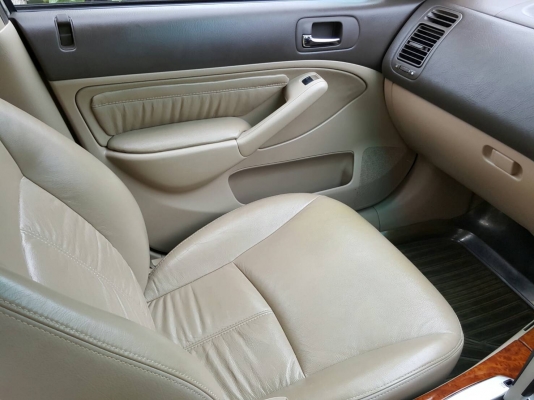 CIVIC ปี05 ไมล์แท้ 60,000กม. รถใช้น้อยพร้อมใช้งาน