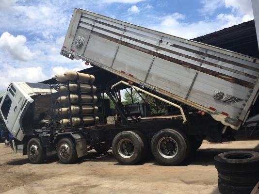 ขายหลงแก๊สโรงงานCNG380แรง ดั้ม12ล้อสวยๆเดิมๆมีระบบลากพ่วง ขาย สด ผ่อน