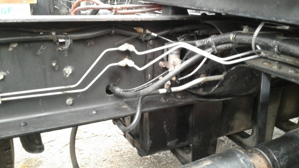 ขายรถสิบล้อเมก้าหัวลาก 320 แรงม้า