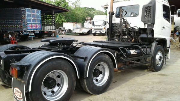 ขายรถสิบล้อเมก้าหัวลาก 320 แรงม้า