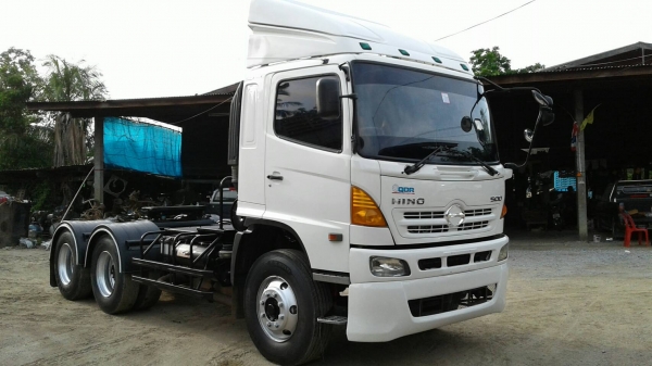 ขายรถสิบล้อเมก้าหัวลาก 320 แรงม้า