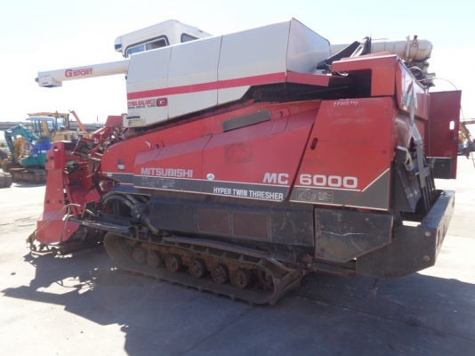 ขายรถเกี่ยวข้าว MITSUBISHI MC6000