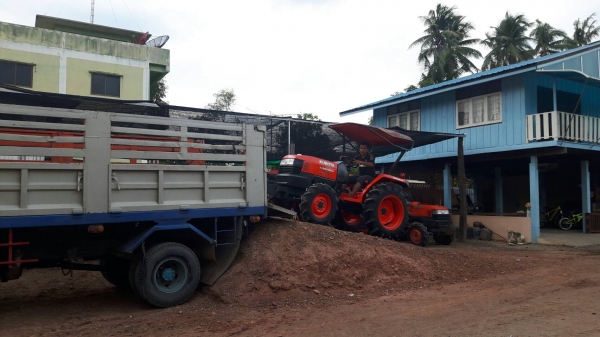 ปัญญาแทรคเตอร์..จัดมาให้ครับ ด่วน!!!คูโบต้า L3408DI ตัวเปล่า สภาพพร้อมใช้