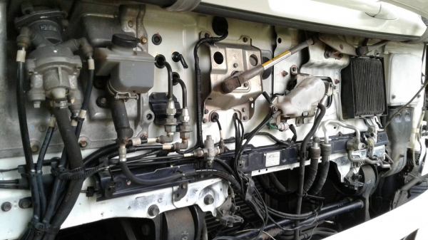 ขายรถสิบล้อเมก้าหัวลาก 320 แรงม้า