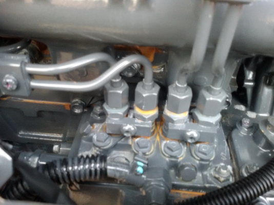 ปัญญาแทรคเตอร์..จัดมาให้ครับ ด่วน!!!คูโบต้า L4708SP พร้อมใบมีดคานล่าง พร้อมผานบุกเบิกตราช้าง เล่มทะเบียนพร้อม