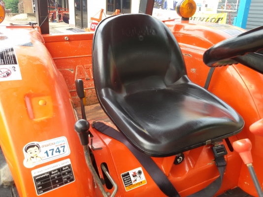 ปัญญาแทรคเตอร์..จัดมาให้ครับ ด่วน!!!คูโบต้า L4708SP พร้อมใบมีดคานล่าง พร้อมผานบุกเบิกตราช้าง เล่มทะเบียนพร้อม