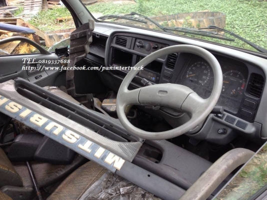 FROM JAPANหัวเก๋งรถบรรทุก4 ล้อ,6 ล้อเล็ก /CABIN MITSUBISHI CANTER รุ่น:FE511B (รุ่นยกหัวไม่ได้) ราคาเพียง 28,500 บาท สนใจรีบติดต่อ 0819337688