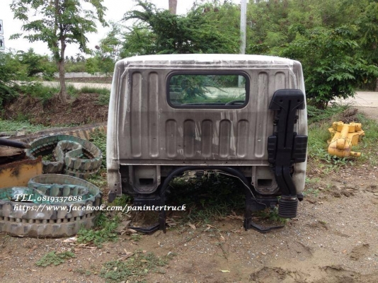 FROM JAPANหัวเก๋งรถบรรทุก4 ล้อ,6 ล้อเล็ก /CABIN MITSUBISHI CANTER รุ่น:FE511B (รุ่นยกหัวไม่ได้) ราคาเพียง 28,500 บาท สนใจรีบติดต่อ 0819337688
