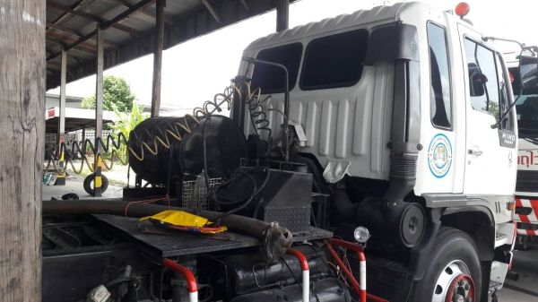 รถบรรทุกหัวลาก