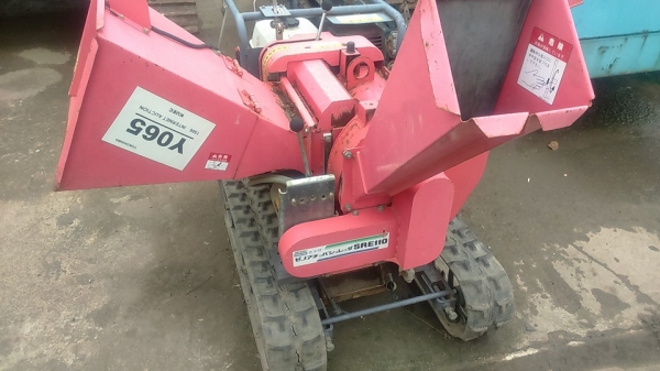 ขายเครื่องย่อยกิ่งไม้มือสอง โคมัสสุเดินได้เครื่อง HONDA ไดร์สตรา์ท ขายเครื่องย่อยกิ่งไม้มือสอง โคมัสสุเดินได้เครื่อง HONDA ไดร์สตรา์ท