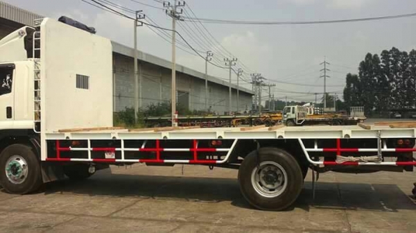 ขาย !!  กระบะรถ 6 ล้อ สภาพใหม่