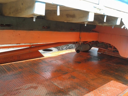 ขายรถอีแต๋นสวยๆๆ คันซีหน้า5 เกียร์หกล้อ  ช่วงล่างเลพาลอย